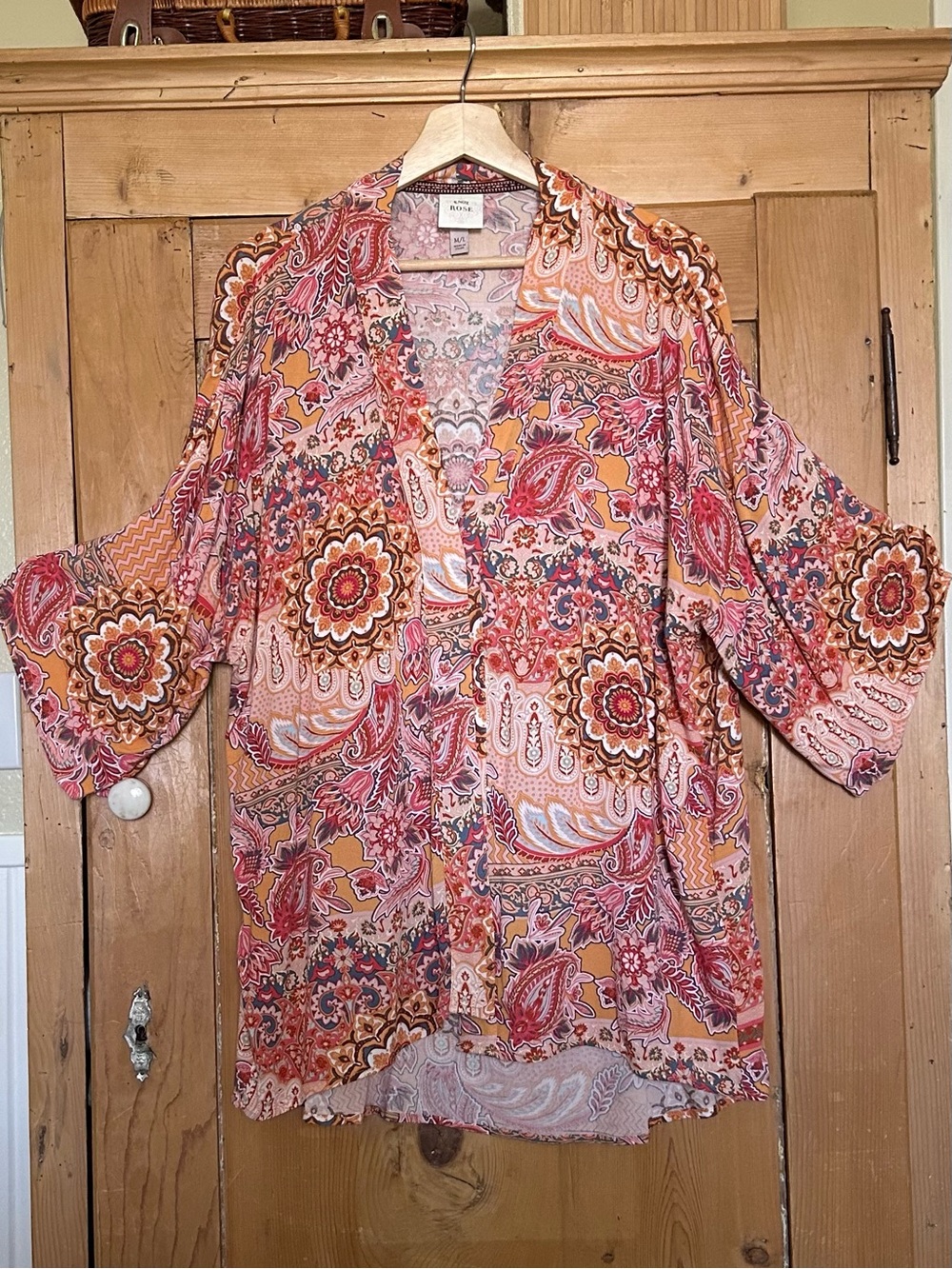 Knox Rose Pink Coral & Gold Paisley Floral Open-Front Kimono
